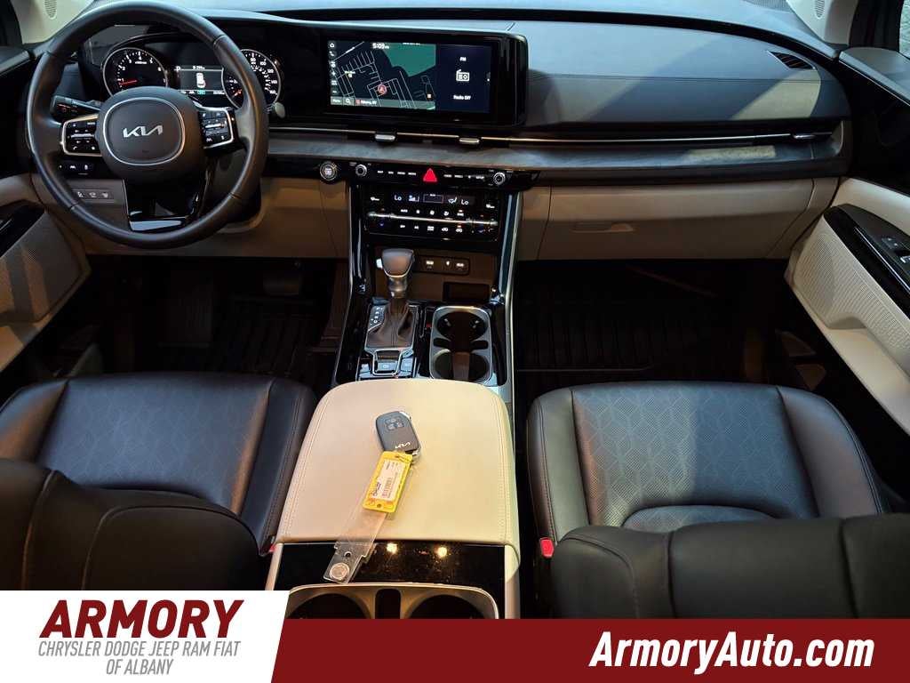 2024 Kia Carnival EX