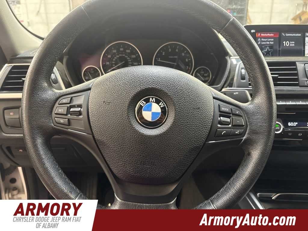 2018 BMW 320i 320i