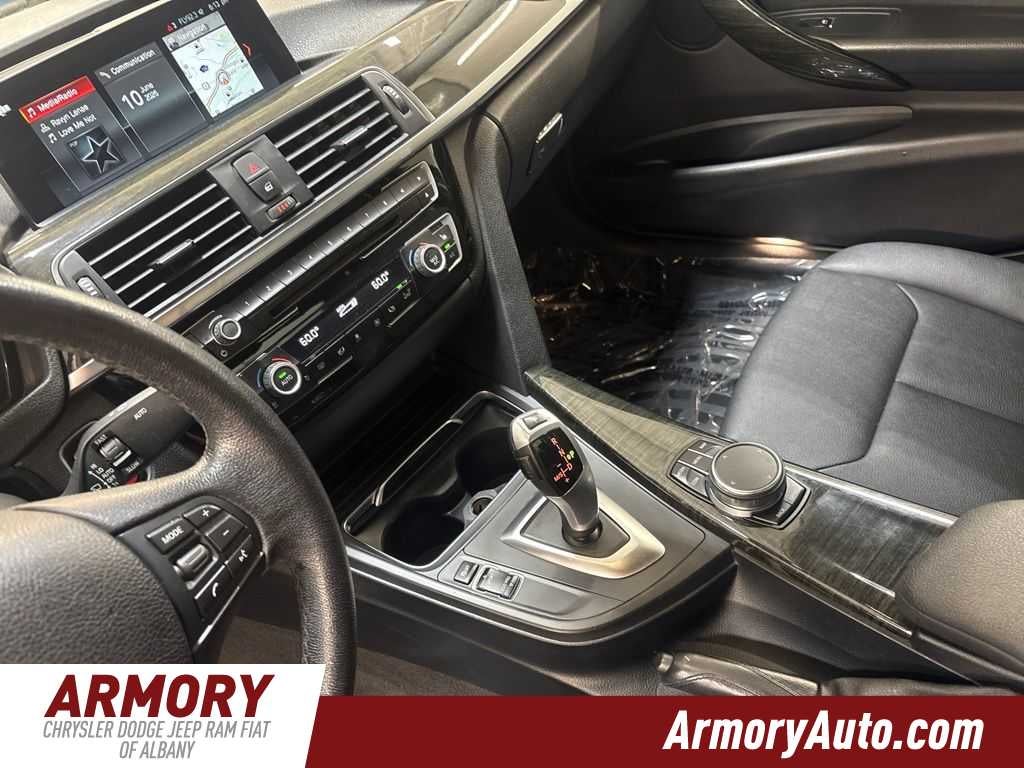2018 BMW 320i 320i