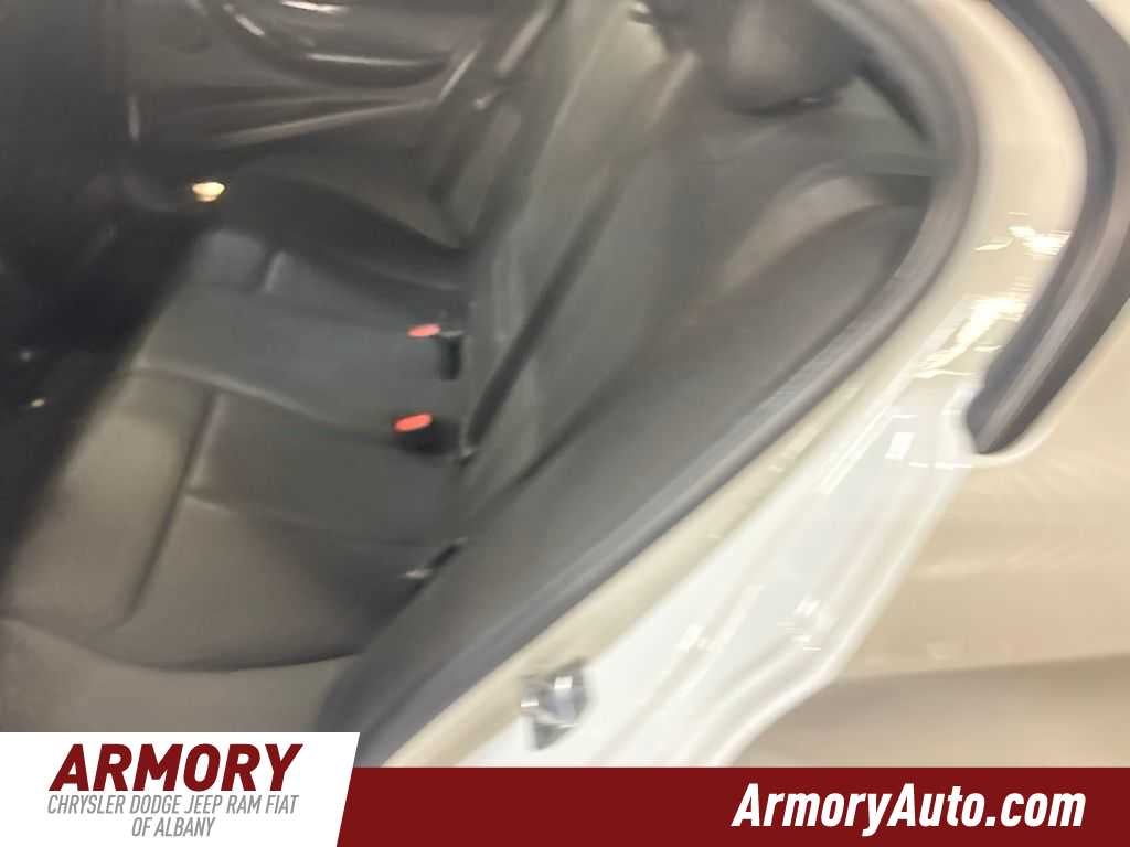 2018 BMW 320i 320i
