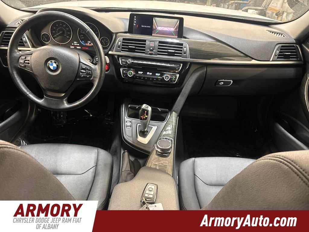2018 BMW 320i 320i