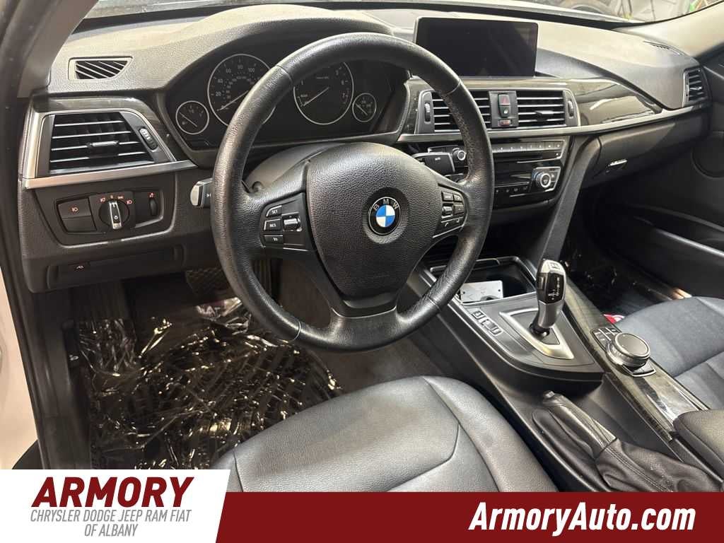 2018 BMW 320i 320i
