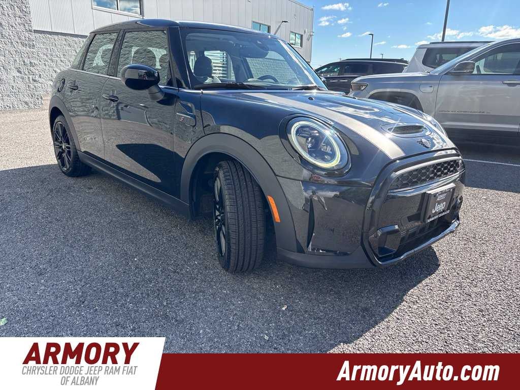 2024 MINI Hardtop Cooper S