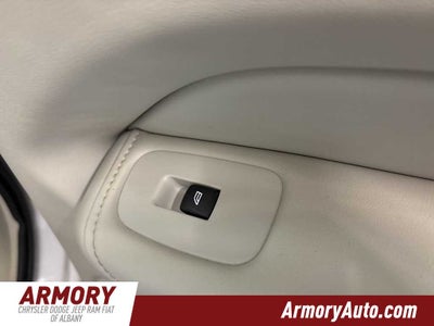 2024 Volvo XC60 Plus Dark Theme