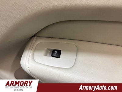 2024 Volvo XC60 Plus Dark Theme