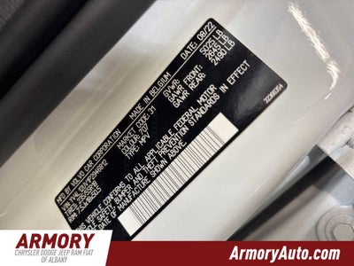 2023 Volvo XC40 Core