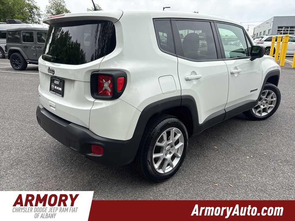 2023 Jeep Renegade Latitude