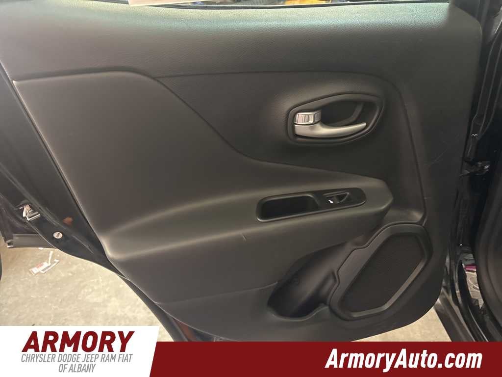 2023 Jeep Renegade Upland