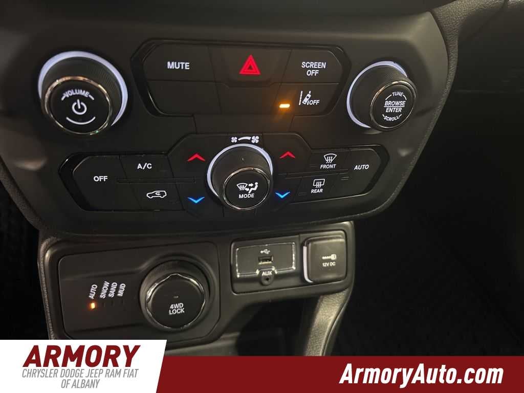 2023 Jeep Renegade Latitude