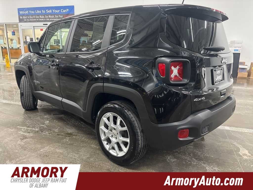 2023 Jeep Renegade Latitude