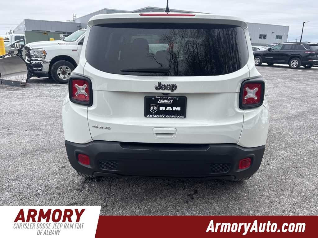 2023 Jeep Renegade Latitude