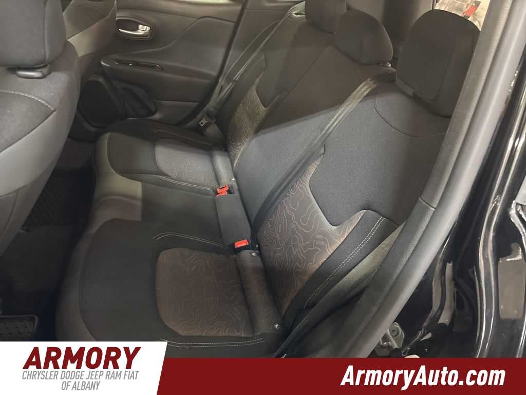 2023 Jeep Renegade Upland