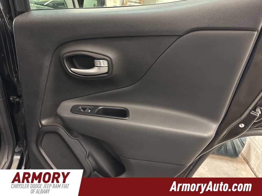 2023 Jeep Renegade Upland