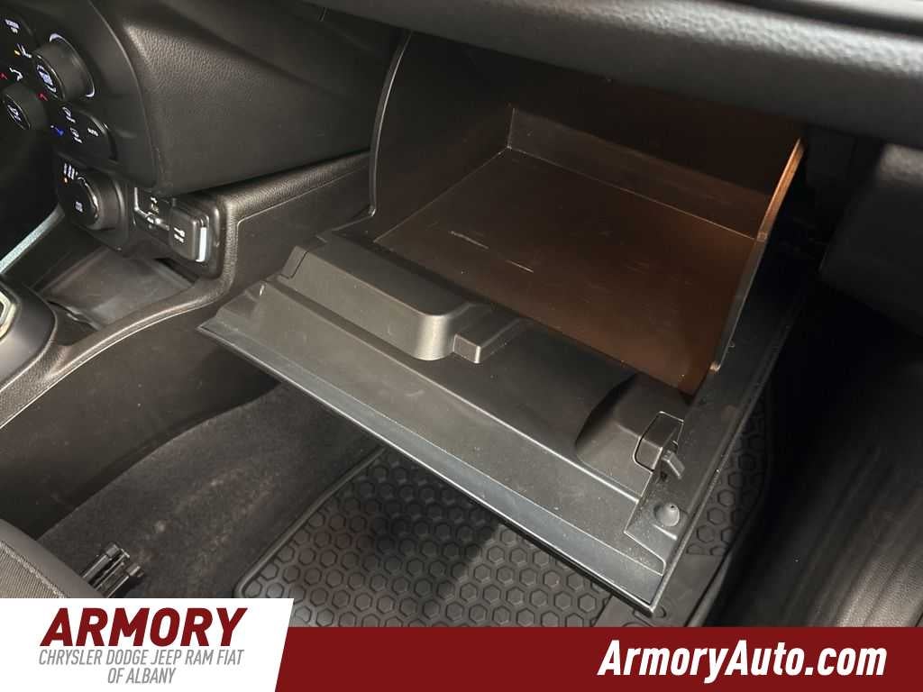 2023 Jeep Renegade Upland