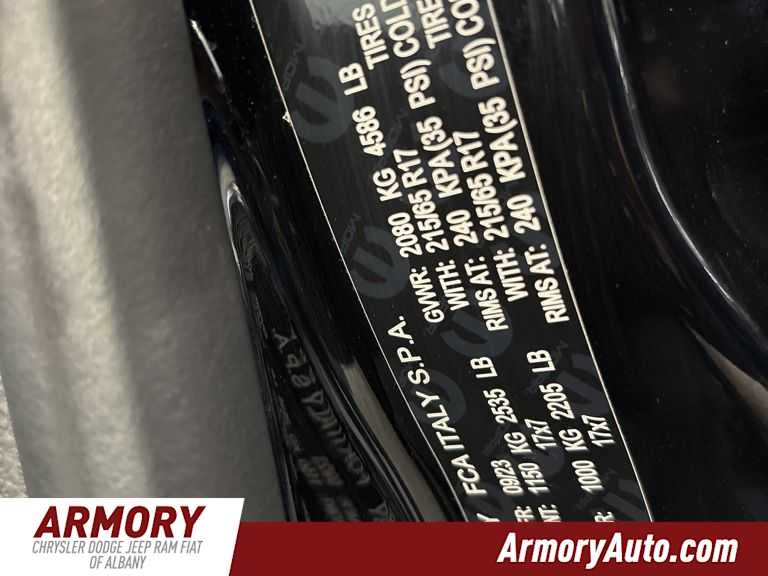 2023 Jeep Renegade Upland