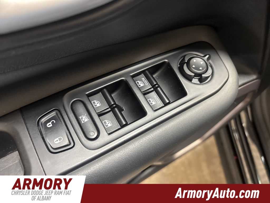 2023 Jeep Renegade Upland