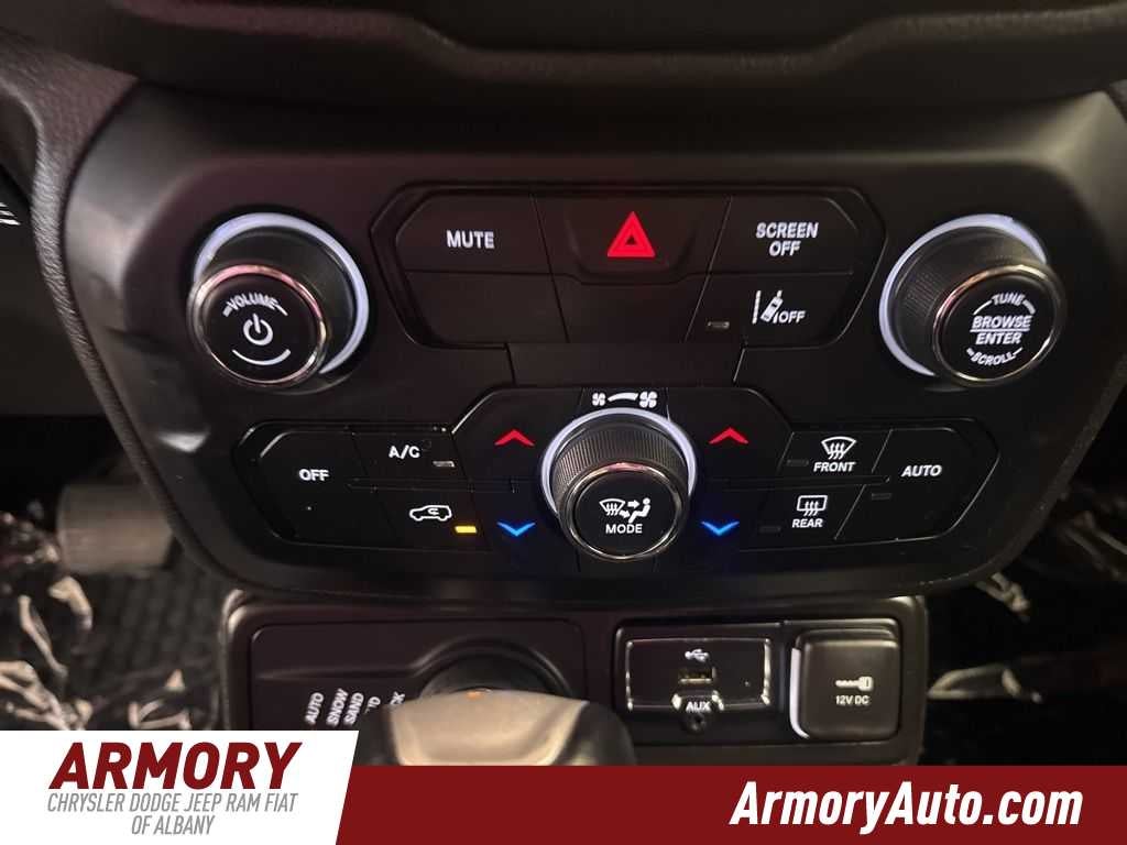 2023 Jeep Renegade Trailhawk